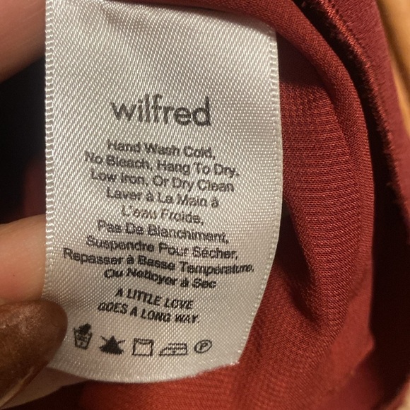 💚 Wilfred Deep Redy Orange Off-Shoulder Blouse - small cosmetic flaw - medium - Picture 4 of 6